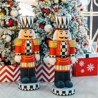 новогодняя фигура Солдатик