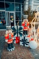 Новогодняя фигура Подарок