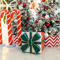 Новогодняя фигура Подарок