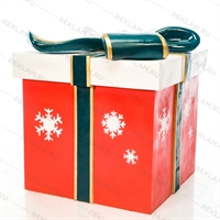 Фигура подарок средний из стеклопластика, высотой 83 см