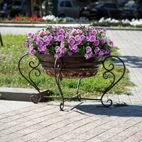 Вазон уличный