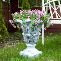 Уличный вазон из стеклопластика Уличный вазон из стеклопластика