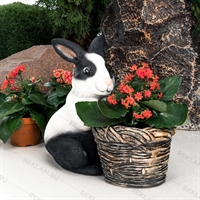 Кашпо для оформления детского кафе