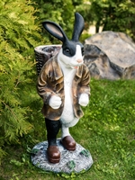 Кашпо Заяц с корзиной за спиной