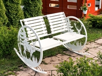 Кресло-качалка из металла