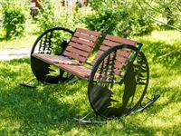 Кресло-качалка для загородного клуба