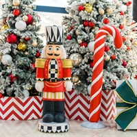 фигура декоративная солдатик