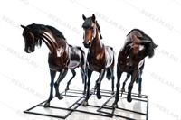 кони из стеклопластика