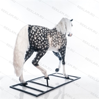 красивые кони от производителя