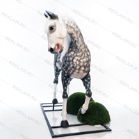 конь для фотосесии