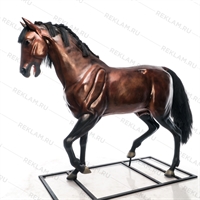 фигура коня в индивидуальном исполнении