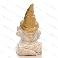 фигура для оформления витрины магазина