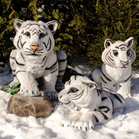 тигры новогодние