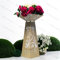 колонна из металла для помещений