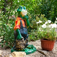 лягушка с лейкой