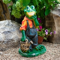 Лягушка с лейкой F07720