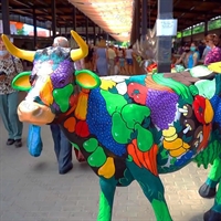 Рекламная фигура корова "Осень", фибергласс - фото 48290 Рекламная фигура корова "Осень", фибергласс - фото 48290