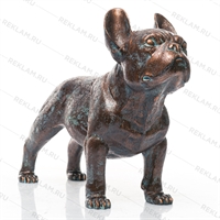 французский бульдог из пластика