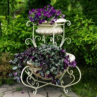 уличный вазон для растений