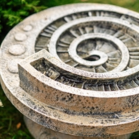 Фонтанные фигуры и уличные арт-объекты