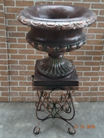 Вазон для цветов