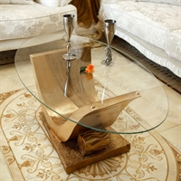 Стеклянный столик