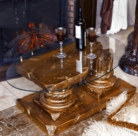 Столик для ресторана