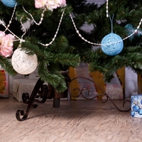 ёлочная подставка из металла